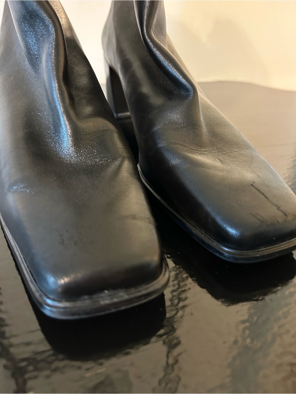 Stuart Wheitzman Sleek Black Square-Toe Ankle Boots Size 11 - Picture 9 of 13
